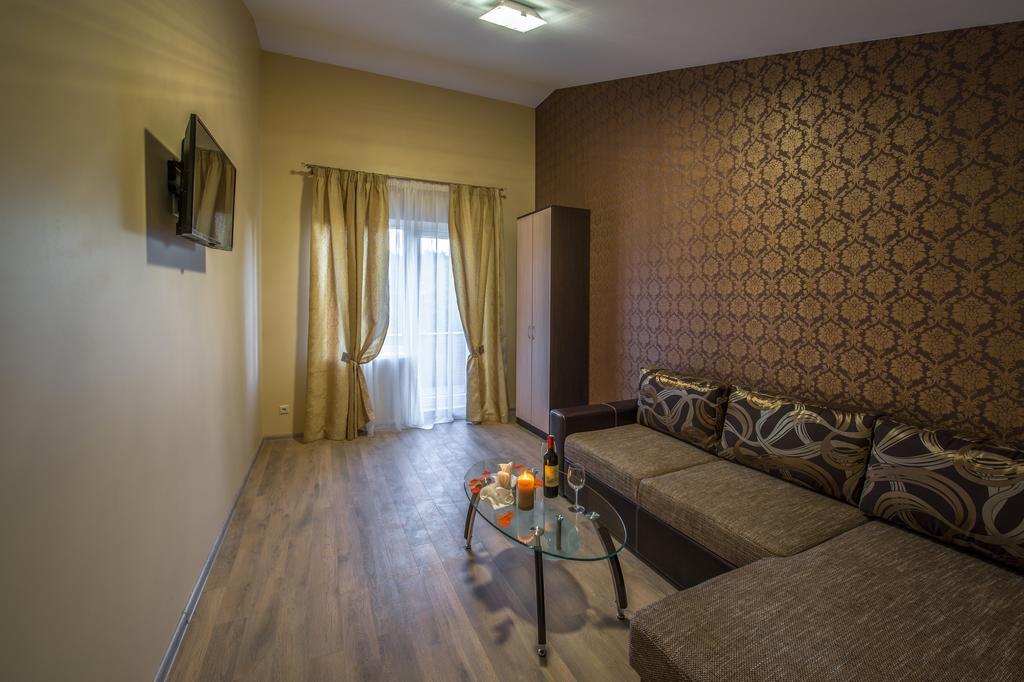 Hotel Floros Simfonija Šventoji Habitación foto