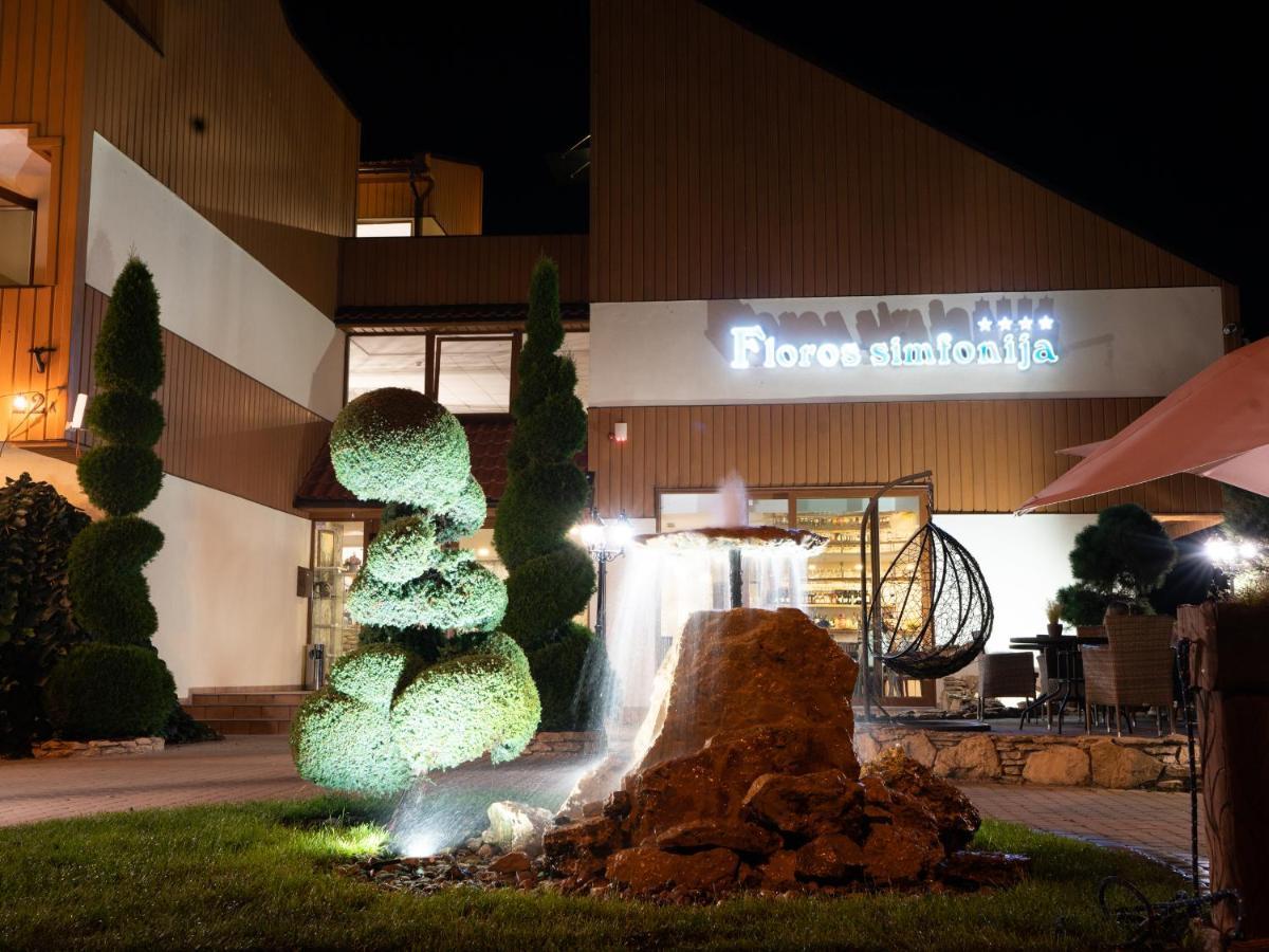 Hotel Floros Simfonija Šventoji Exterior foto