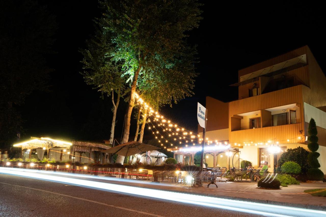 Hotel Floros Simfonija Šventoji Exterior foto