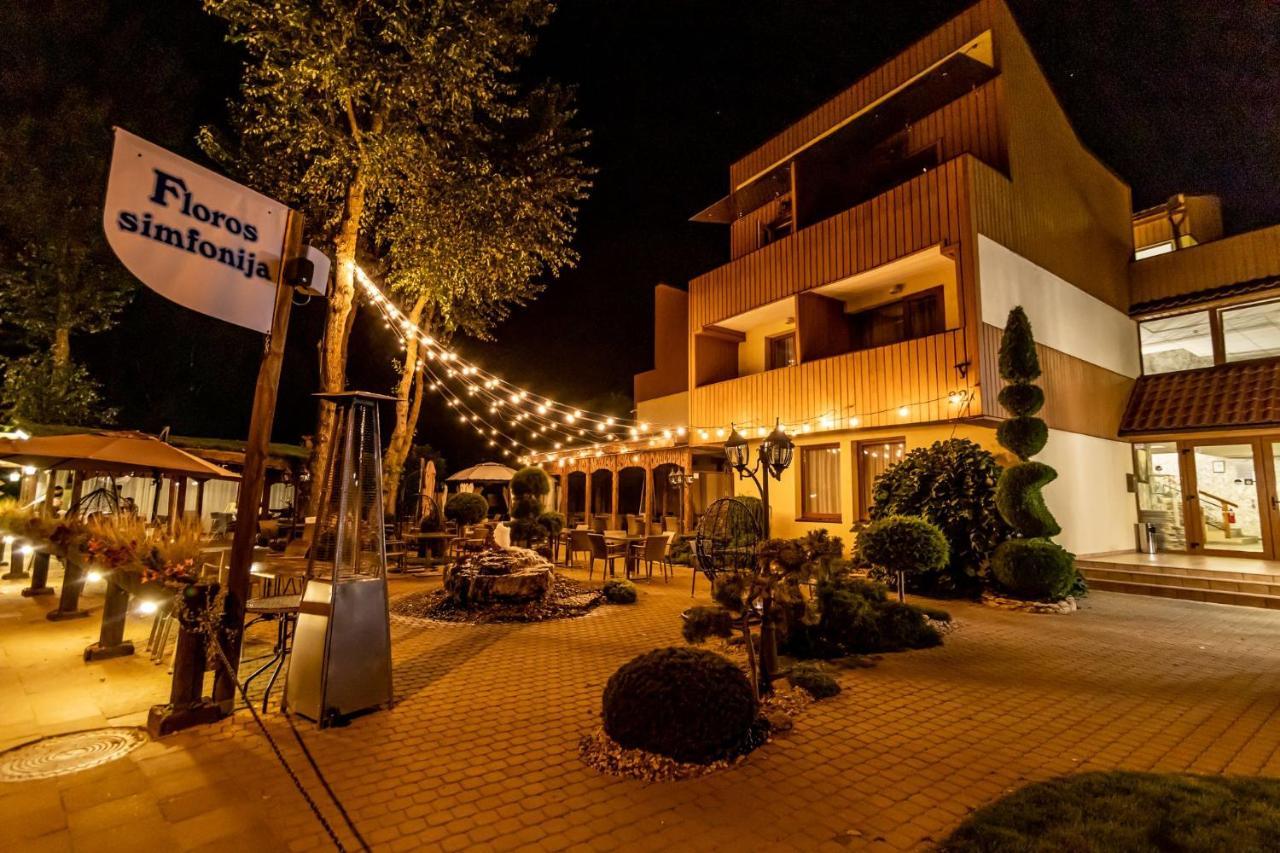 Hotel Floros Simfonija Šventoji Exterior foto
